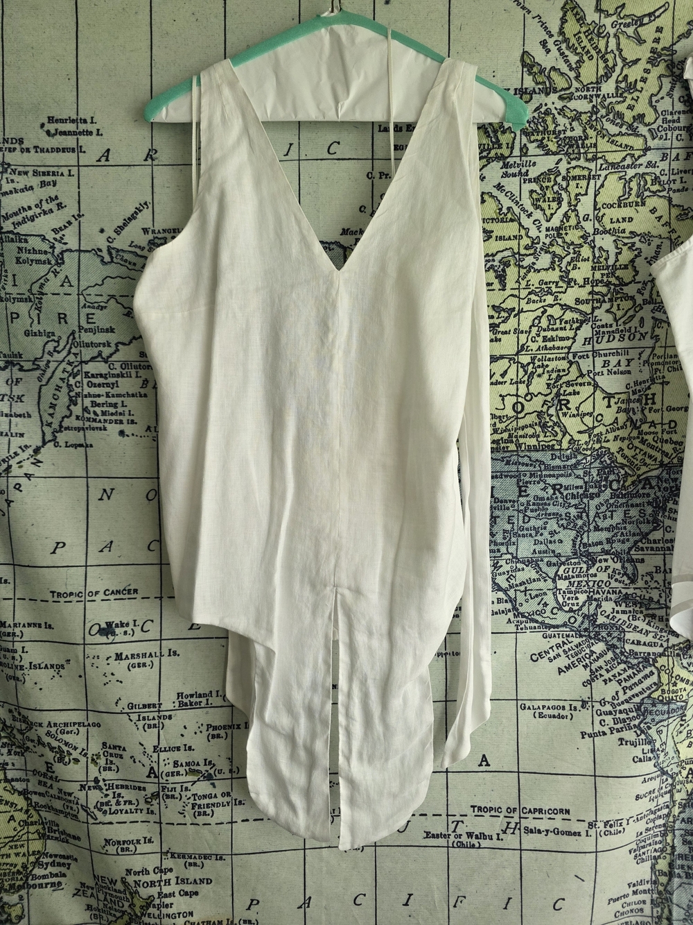 INC International Concepts White Linen Tie Front Halter Top
